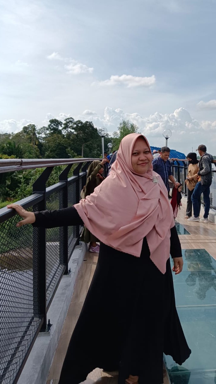 Yera Putri Rahayau, S.Pd., M.Si. 